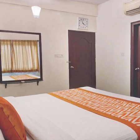 Oyo 6110 Thalassa Suites Bangalore Exterior foto