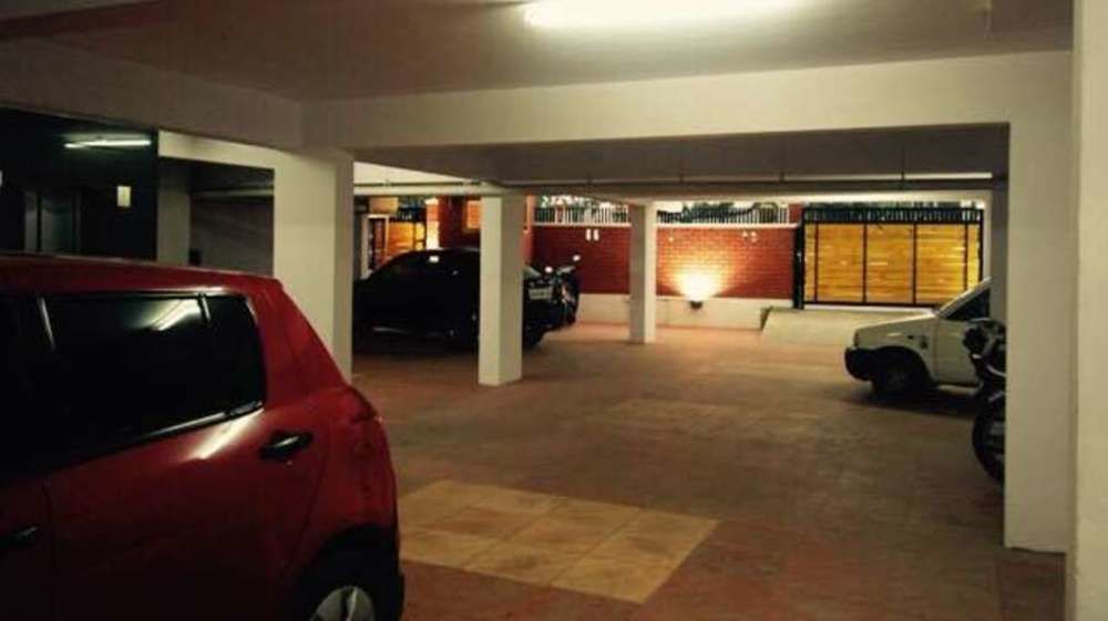 Oyo 6110 Thalassa Suites Bangalore Exterior foto