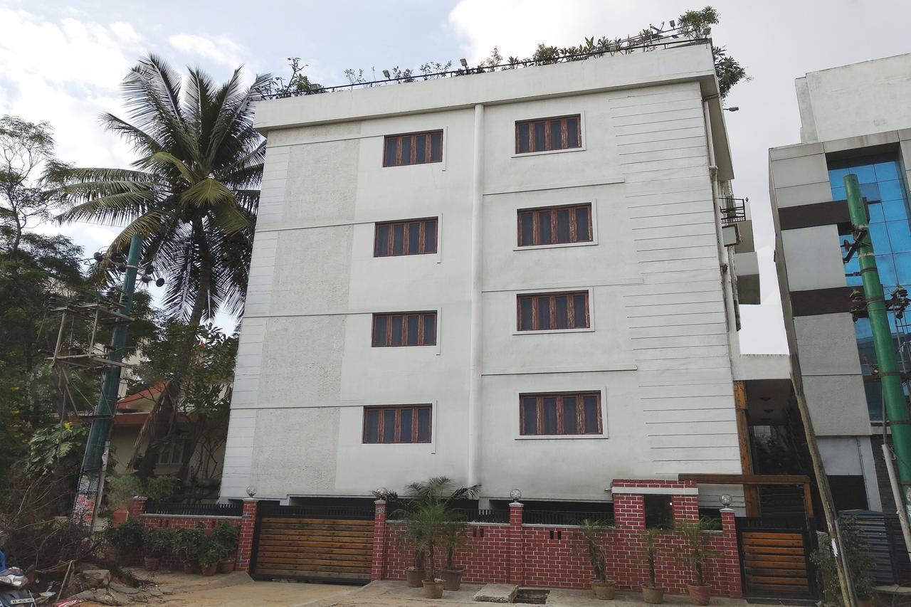 Oyo 6110 Thalassa Suites Bangalore Exterior foto